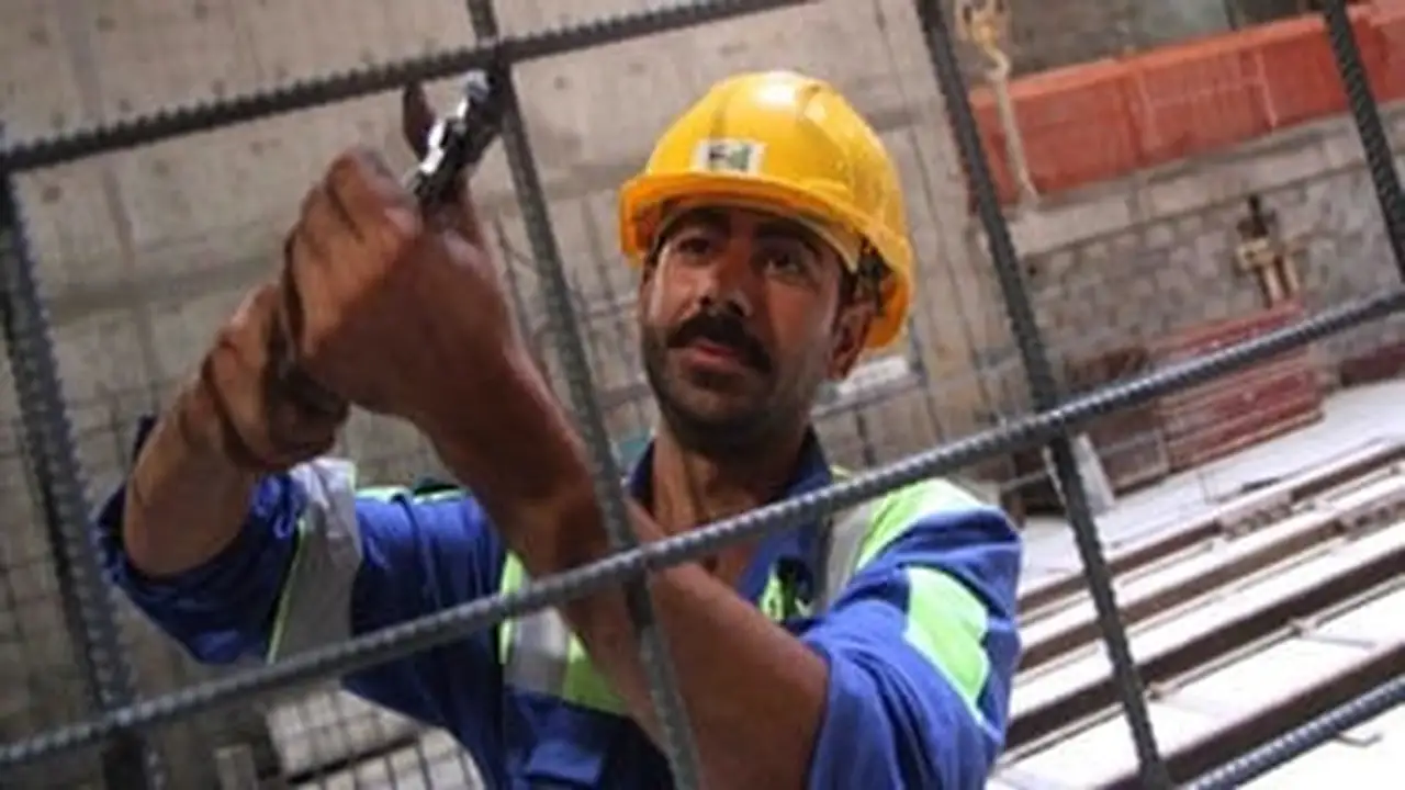 سعر الحديد اليوم الثلاثاء 9-12-2025 يواصل الاستقرار مع ثبات الأسواق والمصانع